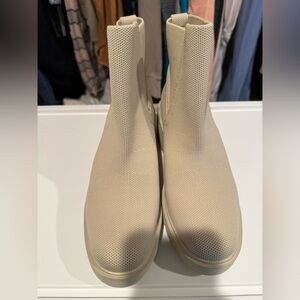 Chic Beige Ankle Booties